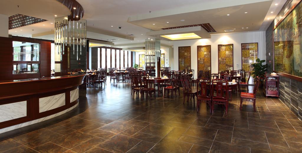 Lacosta Seaside Resort Hotel Sanya Санья Екстер'єр фото