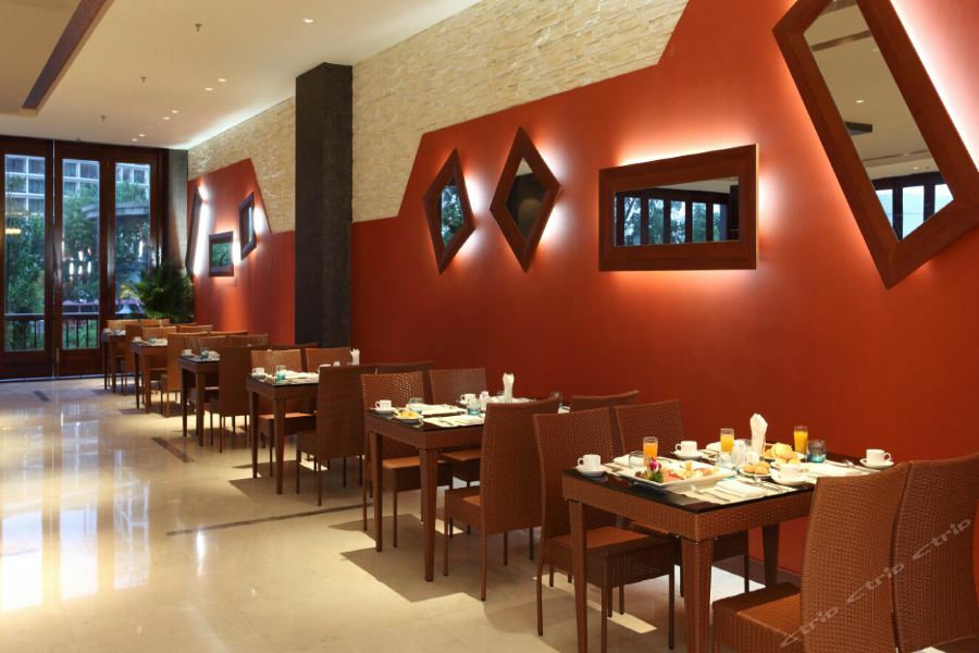 Lacosta Seaside Resort Hotel Sanya Санья Екстер'єр фото